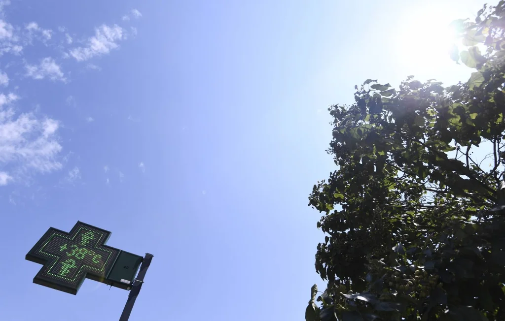 Une vague de chaleur s'installe sur la France dès mardi