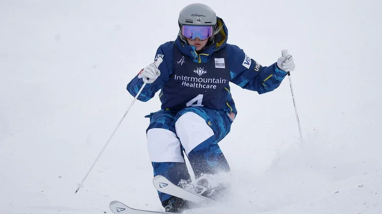 Hannah Soar en pleine descente