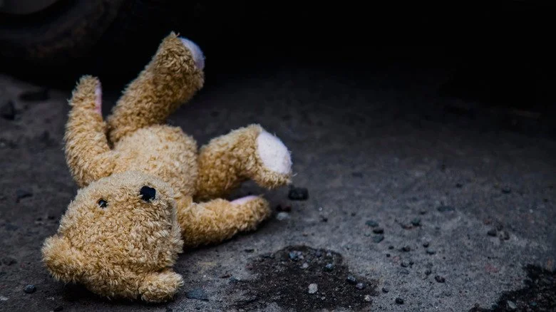Une peluche représentant un souvenir de l'enfance