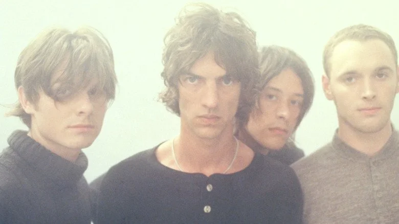 Richard Ashcroft avec The Verve regardant la caméra