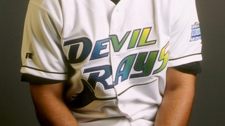 Bobby Smith portant un maillot des Tampa Bay Devil Rays
