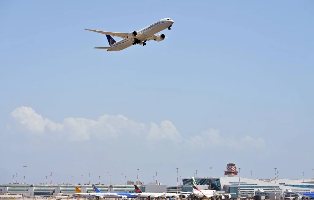 Crash d'un Boeing en Inde : Inspection des interrupteurs ordonnée