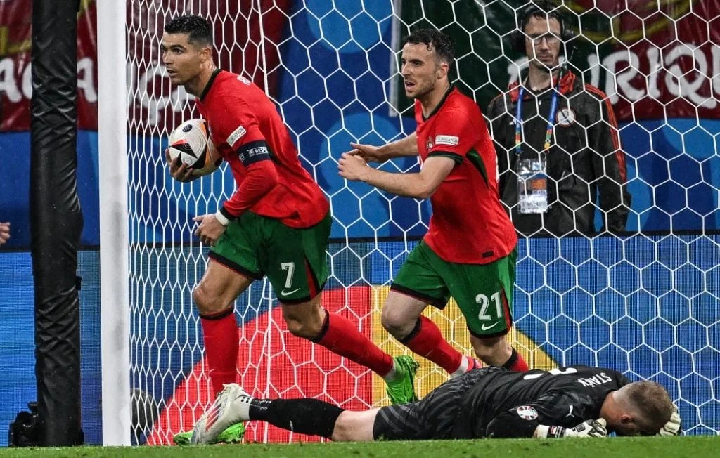 Cristiano Ronaldo : sa sœur défend son absence aux funérailles