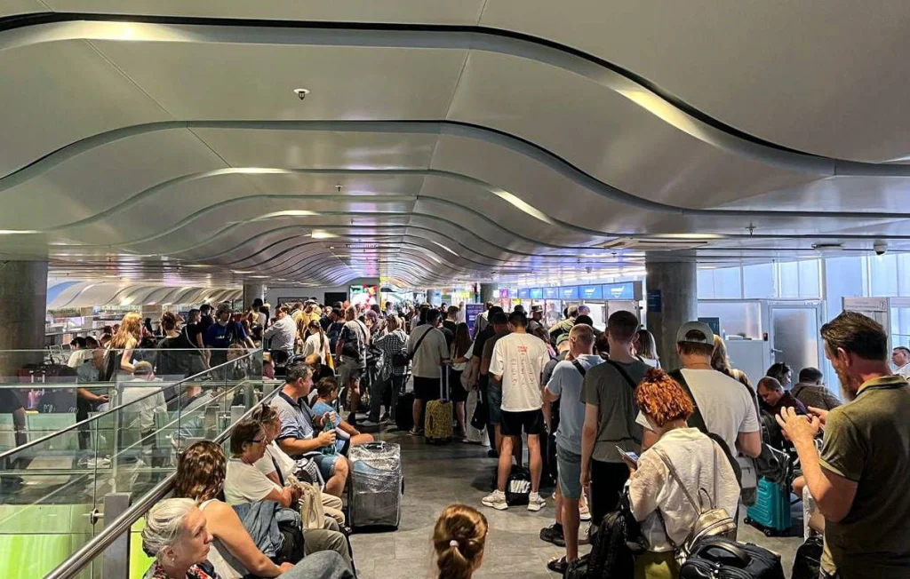 Cyberattaque en Russie : des avions Aeroflot cloués au sol