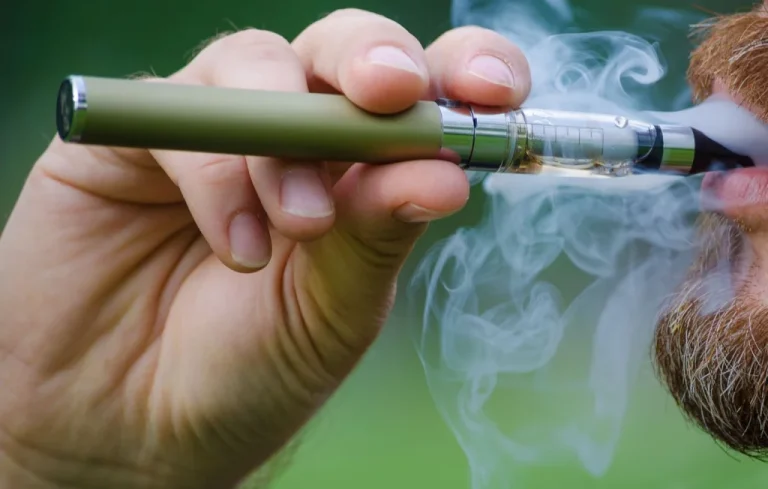 Démantèlement d&rsquo;un réseau de drogue dans le Gard : 700.000 euros saisis