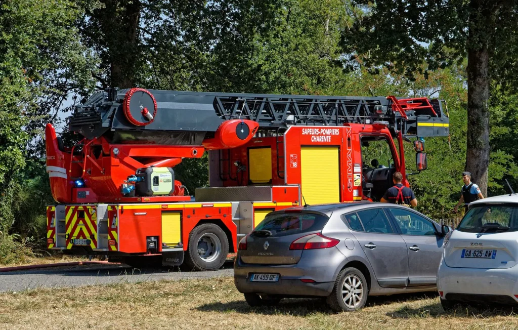 Incendie à Montmoreau : cinq victimes retrouvées en Charente
