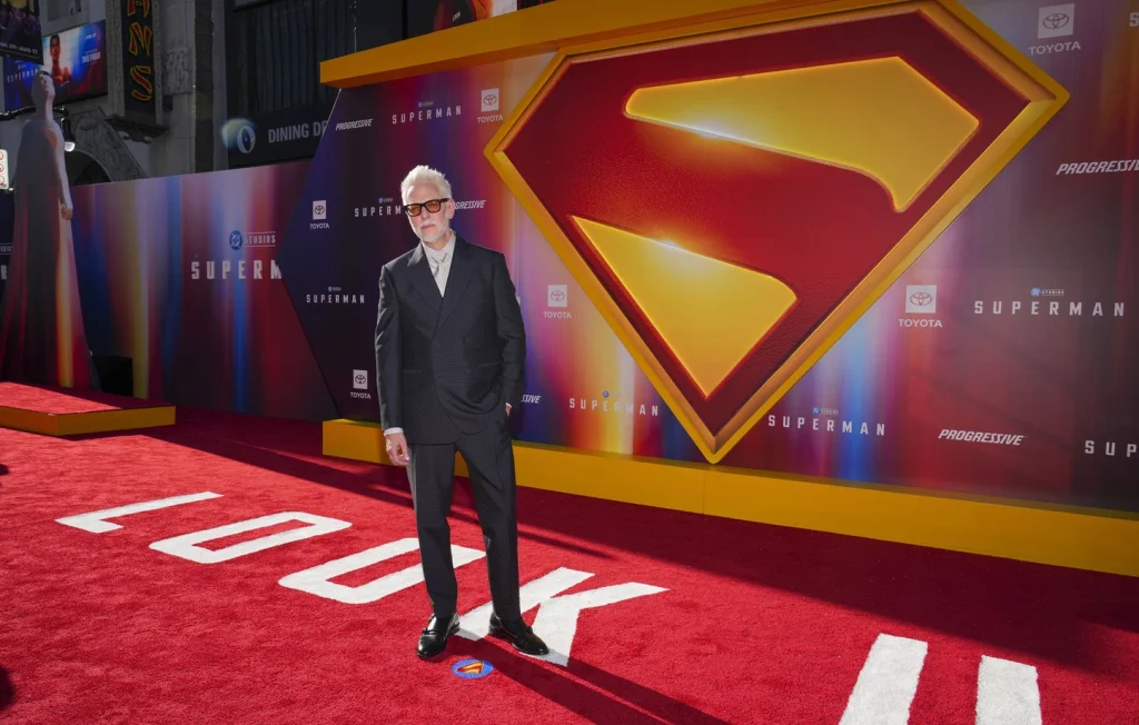 James Gunn défend Superman : un héros pour les immigrés américains