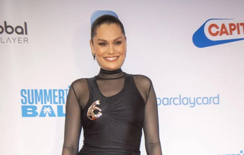 Jessie J triomphe après son opération du cancer du sein