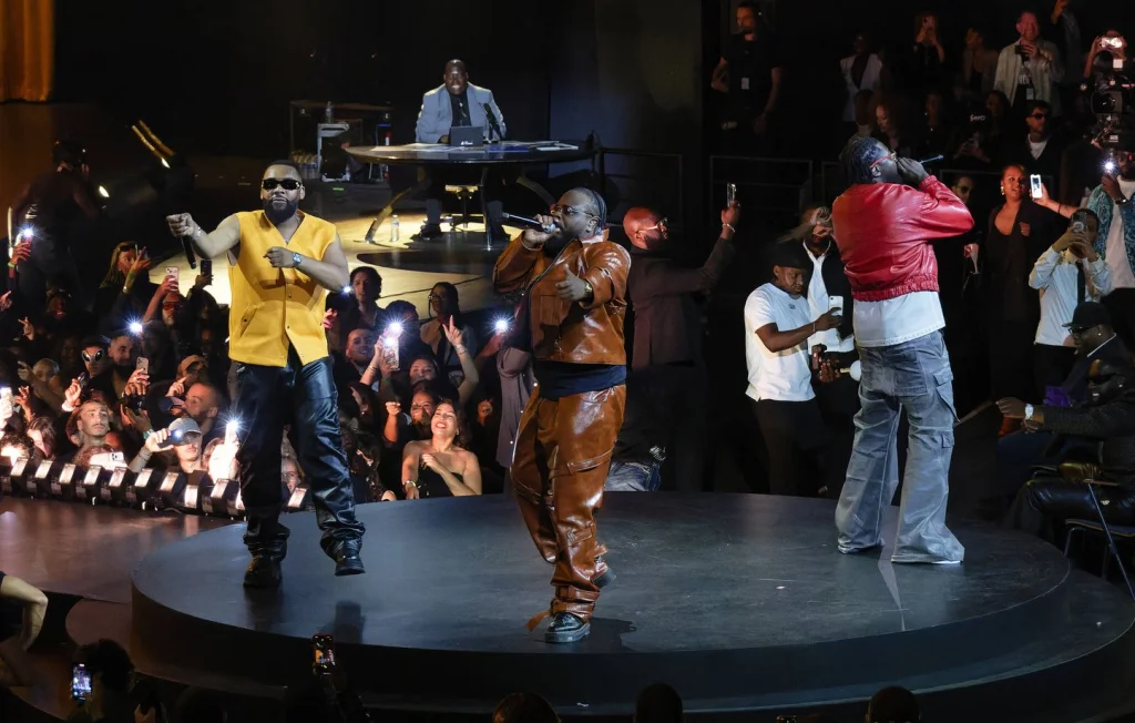 Le tube de l'été 2025 : Triangle des Bermudes avec 'Charger'