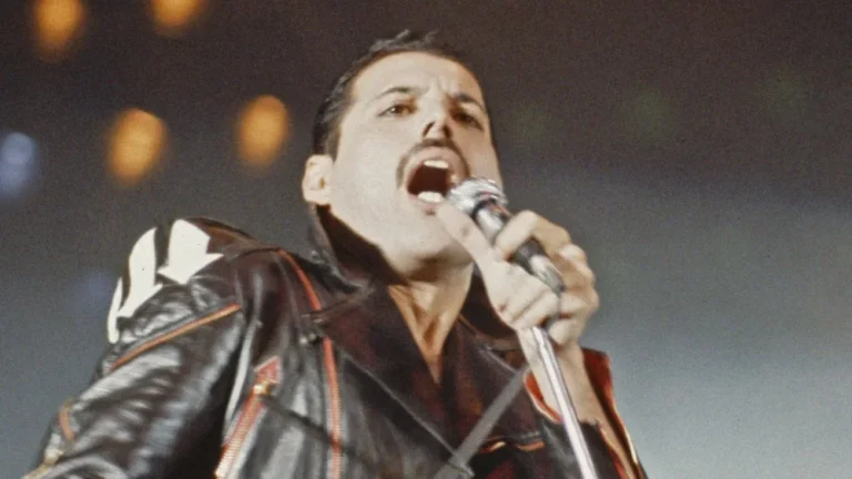 Les Citations Inspirantes de Freddie Mercury à Découvrir