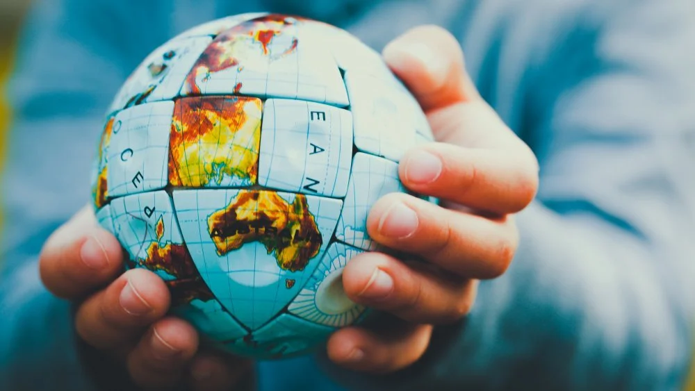 Les Plus Petits Pays du Monde : Un Voyage Insolite