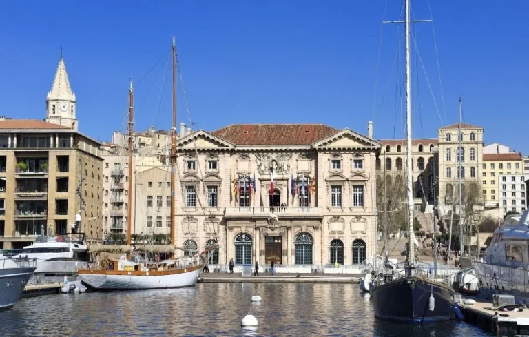 Marseille : Élu PS condamné pour violences sur militants LFI