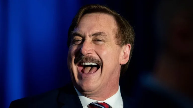 Mike Lindell : Le roi des ventes de MyPillow en chiffres