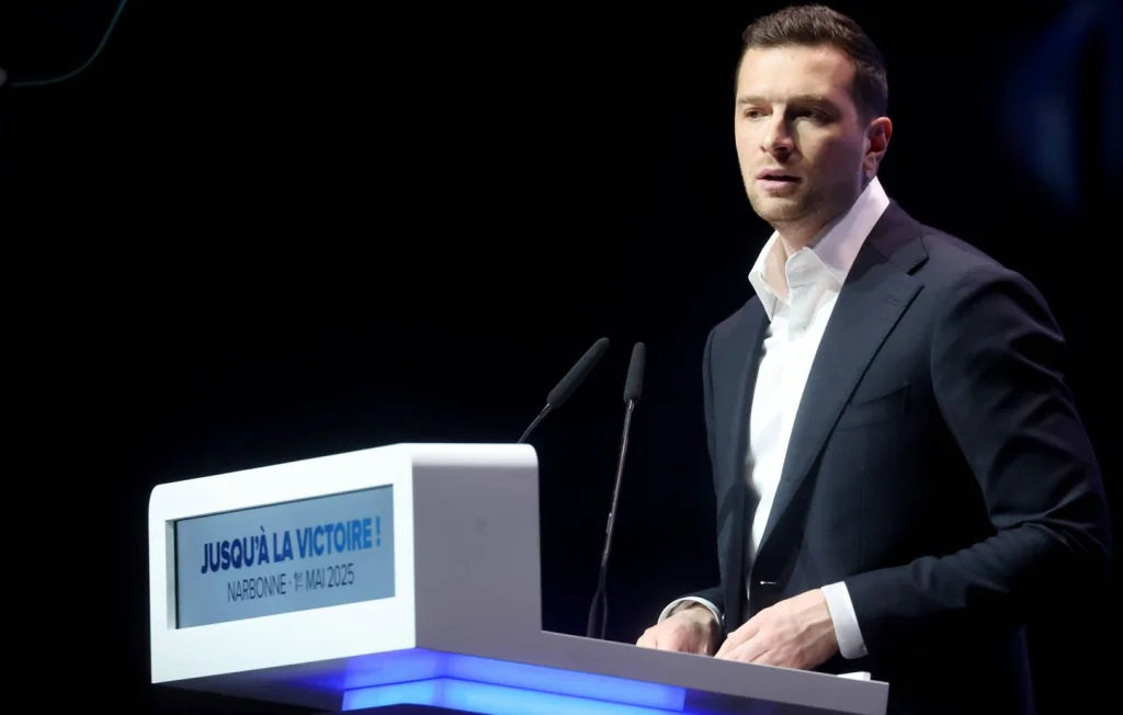 Perquisition au siège du Rassemblement national : Jordan Bardella réagit