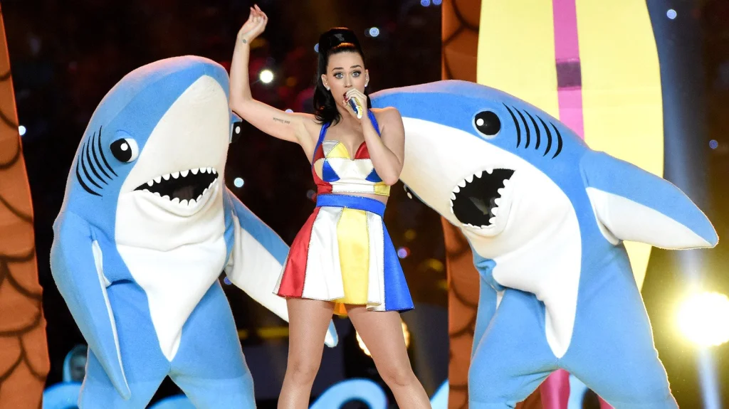 Qui est vraiment l'homme derrière Left Shark au Super Bowl 2015 ?