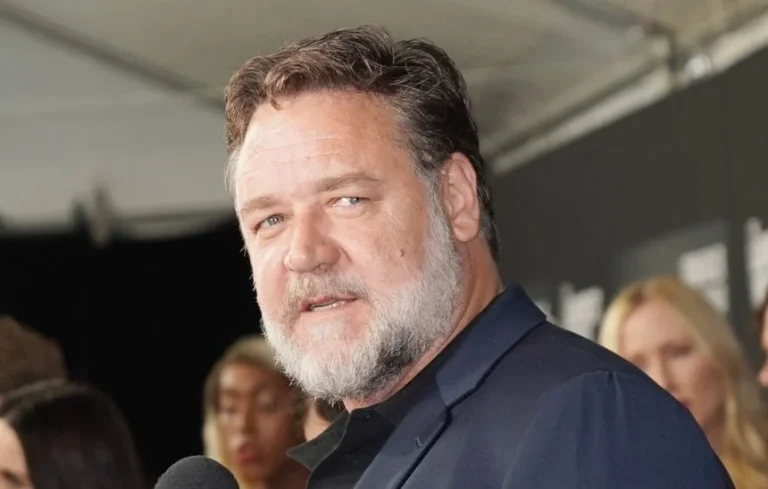 Russell Crowe : Retour sur les défis de &lsquo;Gladiator&rsquo; à Malte