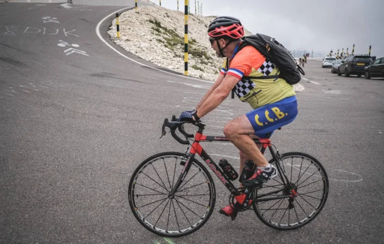 Transfert de narcotrafiquants et ascension du Mont Ventoux