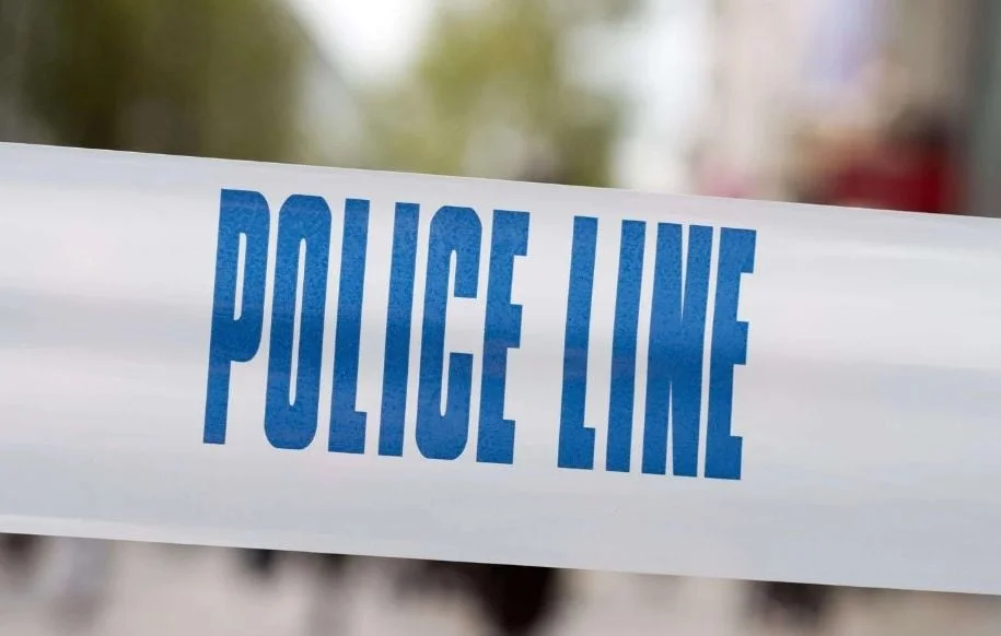 Un bébé meurt dans une voiture en Californie : mère arrêtée