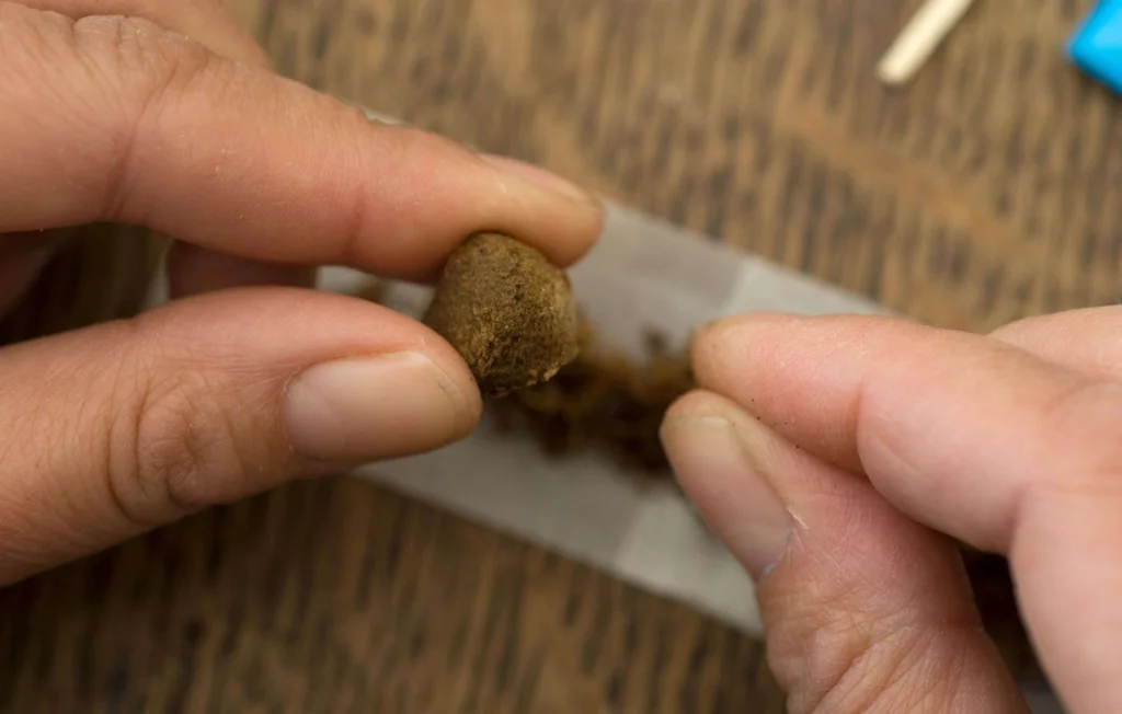 Yvelines : Un bébé intoxiqué au cannabis, le père poursuivi