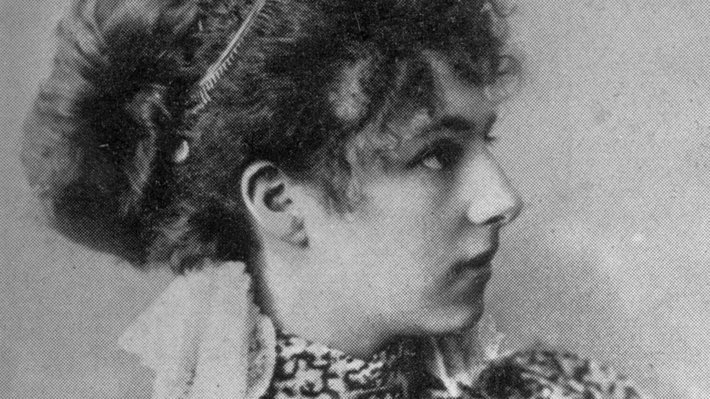 Gros plan de Mata Hari