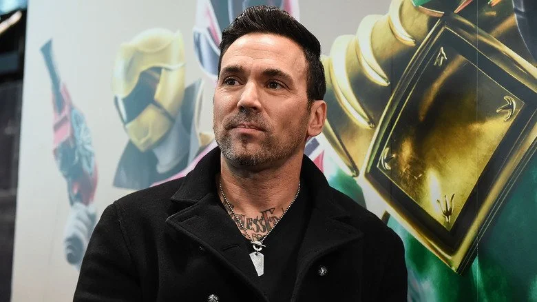 Jason David Frank posant lors d’une convention en 2017