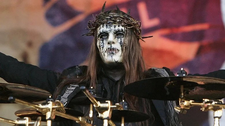 Joey Jordison à la batterie lors d’un concert de Slipknot