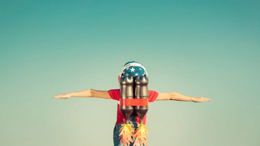 Enfant avec un jetpack