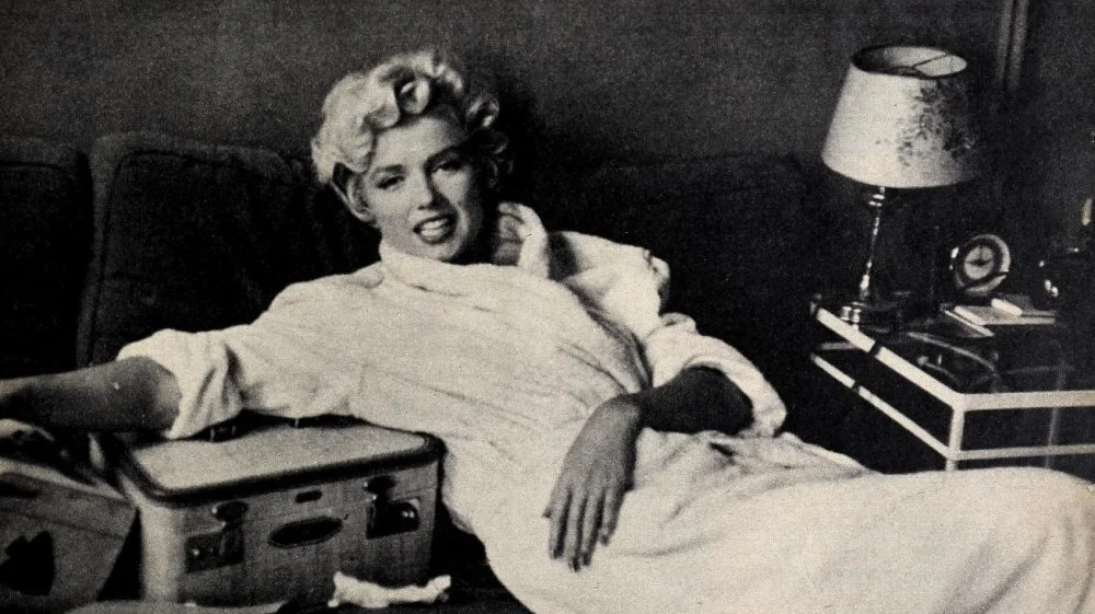 Marilyn Monroe allongée