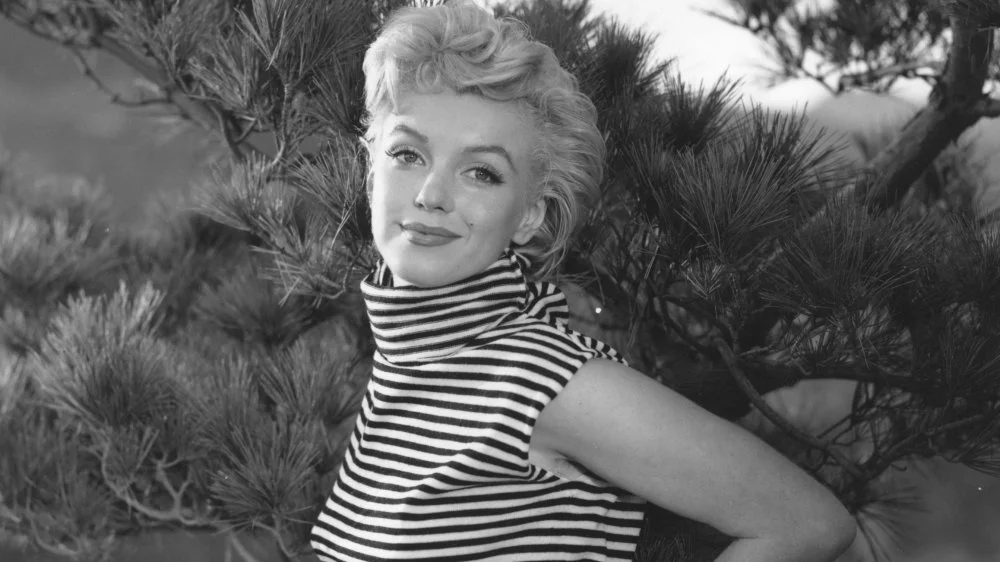 Marilyn Monroe dehors