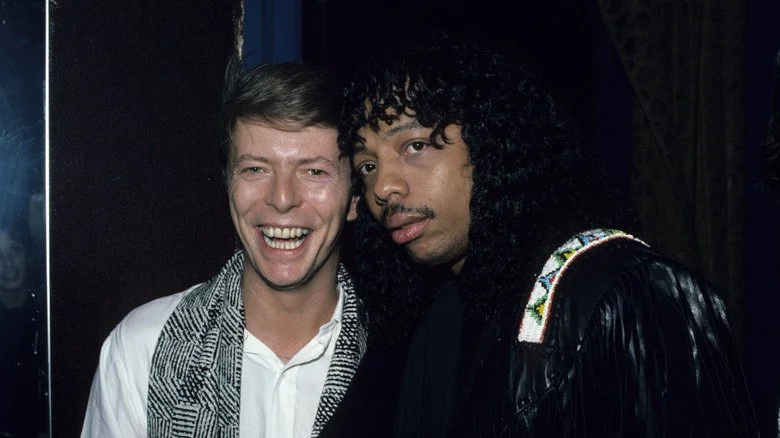 David Bowie et Rick James en coulisses