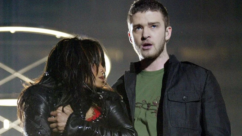 Janet Jackson et Justin Timberlake lors du spectacle de la mi-temps du Super Bowl