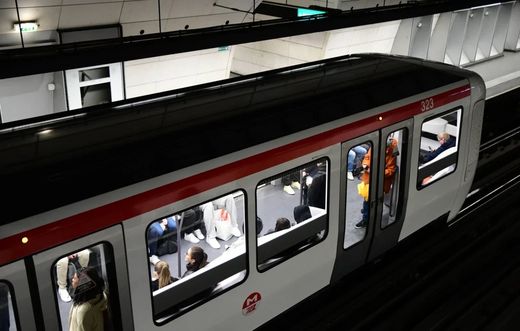 Agression raciste à Lyon : vidéo virale d'un ex-candidat RN agressé