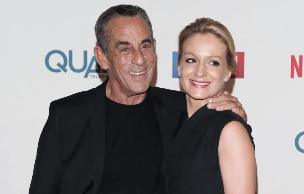 Audrey Crespo-Mara rend hommage à Thierry Ardisson en direct