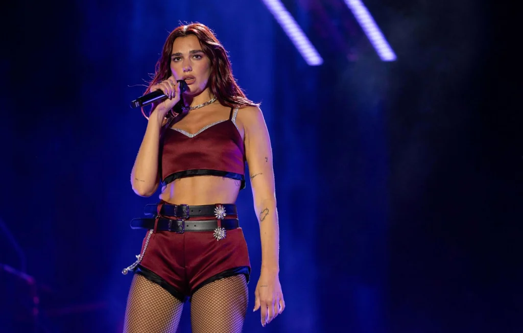 Dua Lipa obtient la nationalité kosovare, un retour aux sources