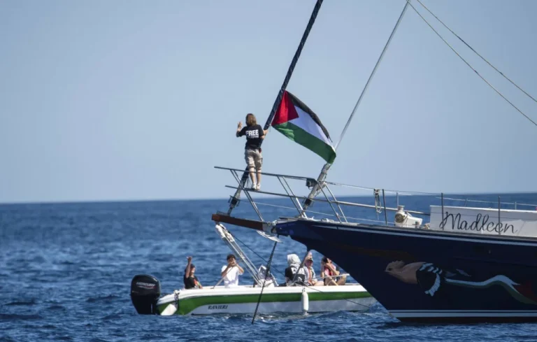 Greta Thunberg lance une flottille pour Gaza en août