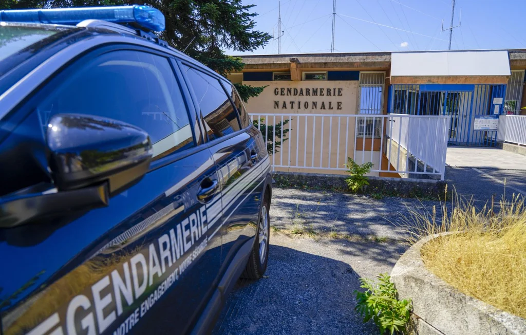 Guadeloupe : Une mère en détention après la mort de son bébé