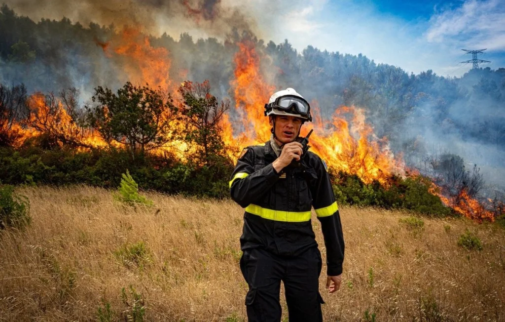 Incendie d'ampleur dans l'Aude : le feu fixé en fin de journée