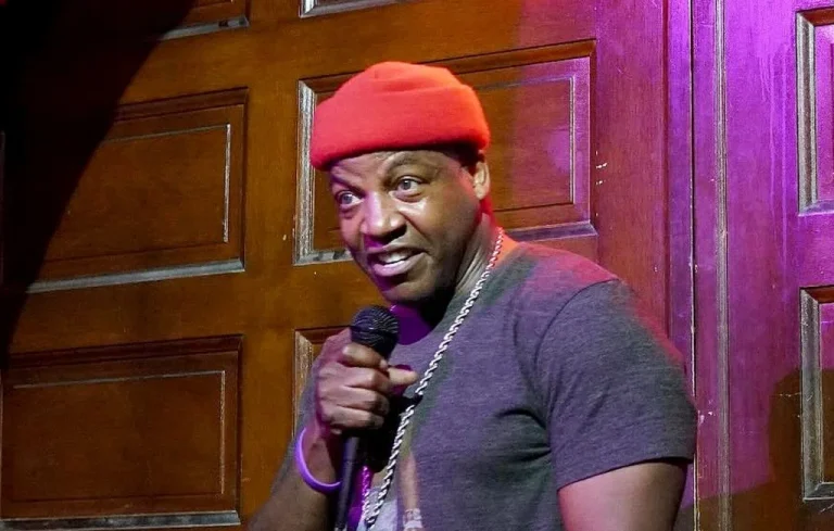 L&rsquo;humoriste Reggie Carroll tué par balles à 52 ans aux États-Unis