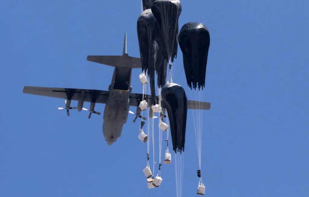 La France annonce un second largage humanitaire à Gaza