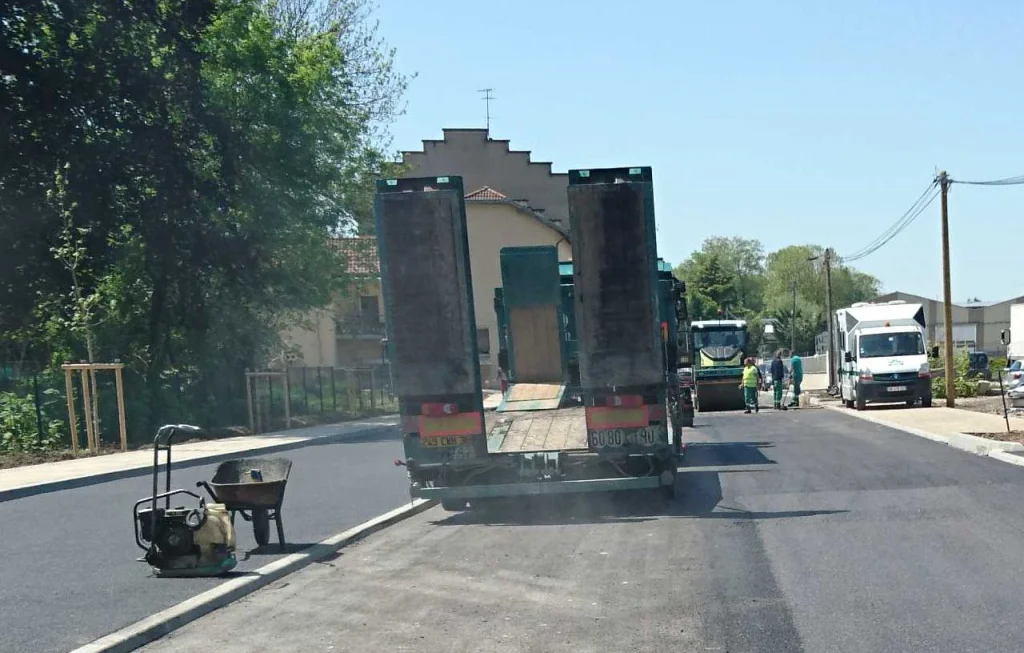 Marche blanche en mémoire de Matis, jeune ouvrier décédé en Vendée