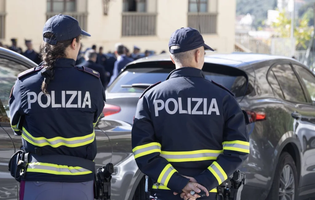 Meurtre sordide en Italie : un homme démembré, sa femme et sa mère arrêtées