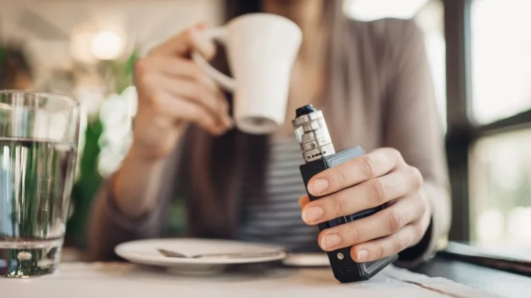 Que se passe-t-il si vous buvez du jus de vape ?