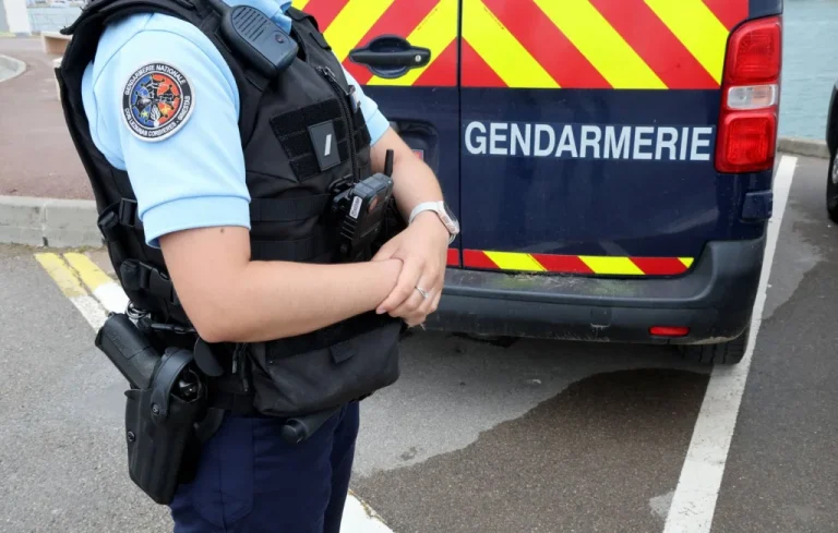 Un jeune homme s&rsquo;évade de la gendarmerie pour un enterrement