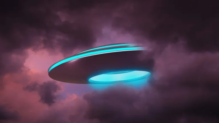 Un scientifique d&rsquo;Harvard suggère qu’une comète pourrait être un vaisseau alien