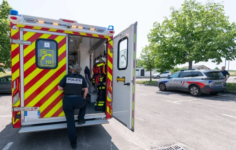 Accident à Niort : Cycliste percutée sous les yeux de son enfant