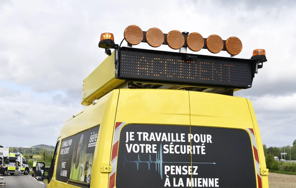 Accident sur l'A30 en Moselle : Circulation Bloquée et Embouteillages