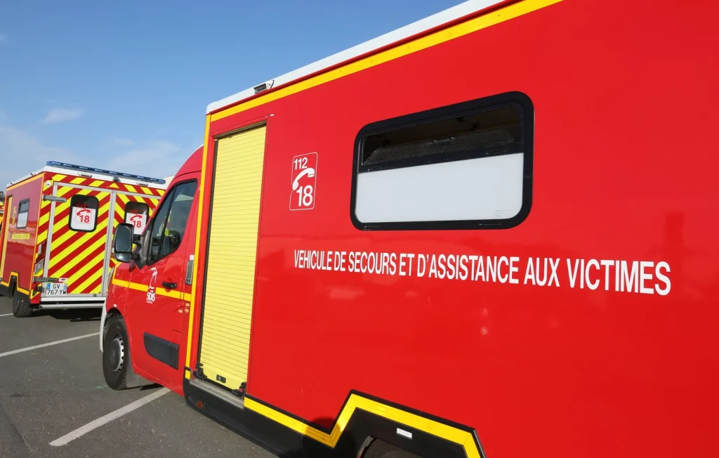 Conducteur abandonne passager décédé après un accident en Isère