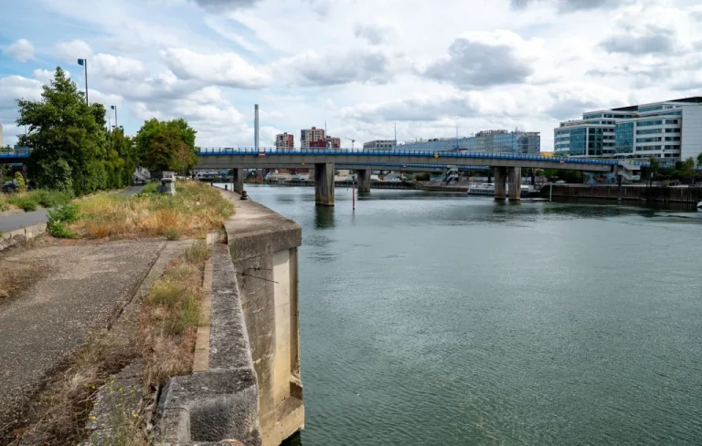 Corps retrouvés dans la Seine : aucun lien entre les affaires