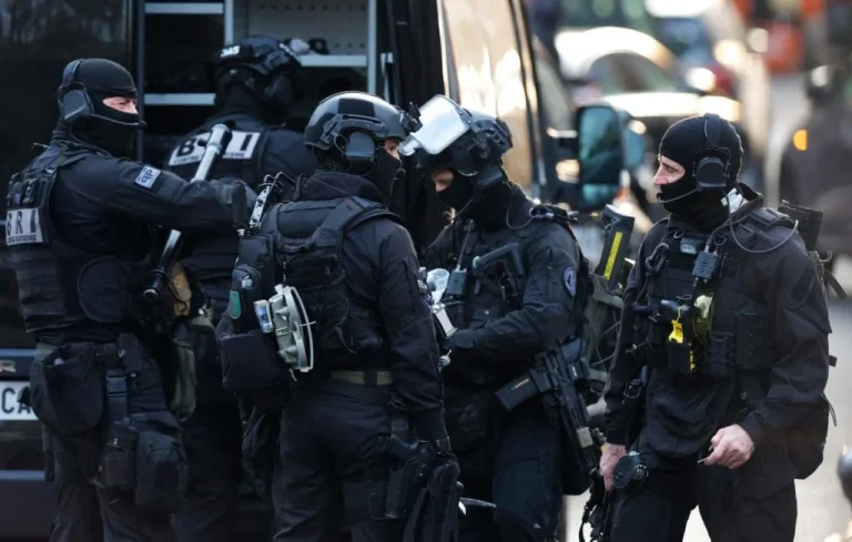 Dijon : Intervention policière spectaculaire sur un Airbnb
