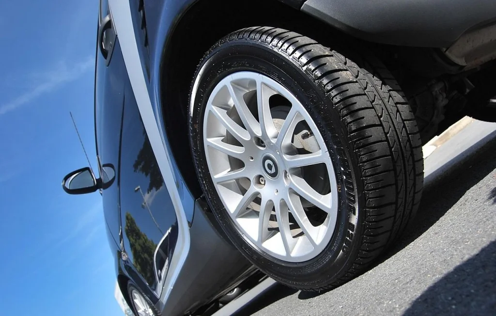 Dordogne : Une quinquagénaire gravement blessée par sa voiture